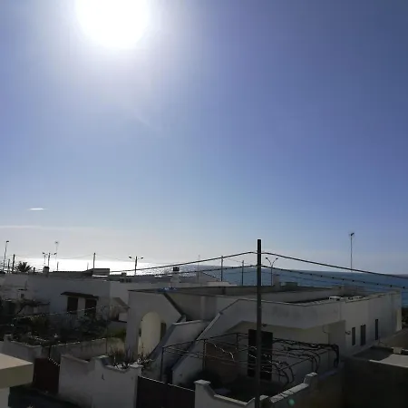 Casa Orlando,una Finestra Sul Jonio,il Piacere Di Ospitare Nel Salento. Apartment *