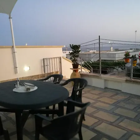 Casa Orlando,una Finestra Sul Jonio,il Piacere Di Ospitare Nel Salento. Apartment Torre San Giovanni Ugento